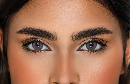 Astigmatlı Renkli Lens Var mı? Müjde! Artık Desio Toric ile Mümkün!