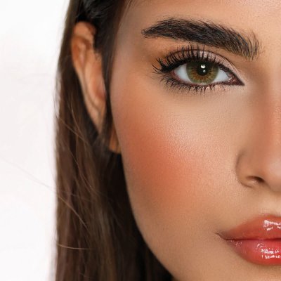 Desio Forest Green renkli kontakt lens — gözde görünümü